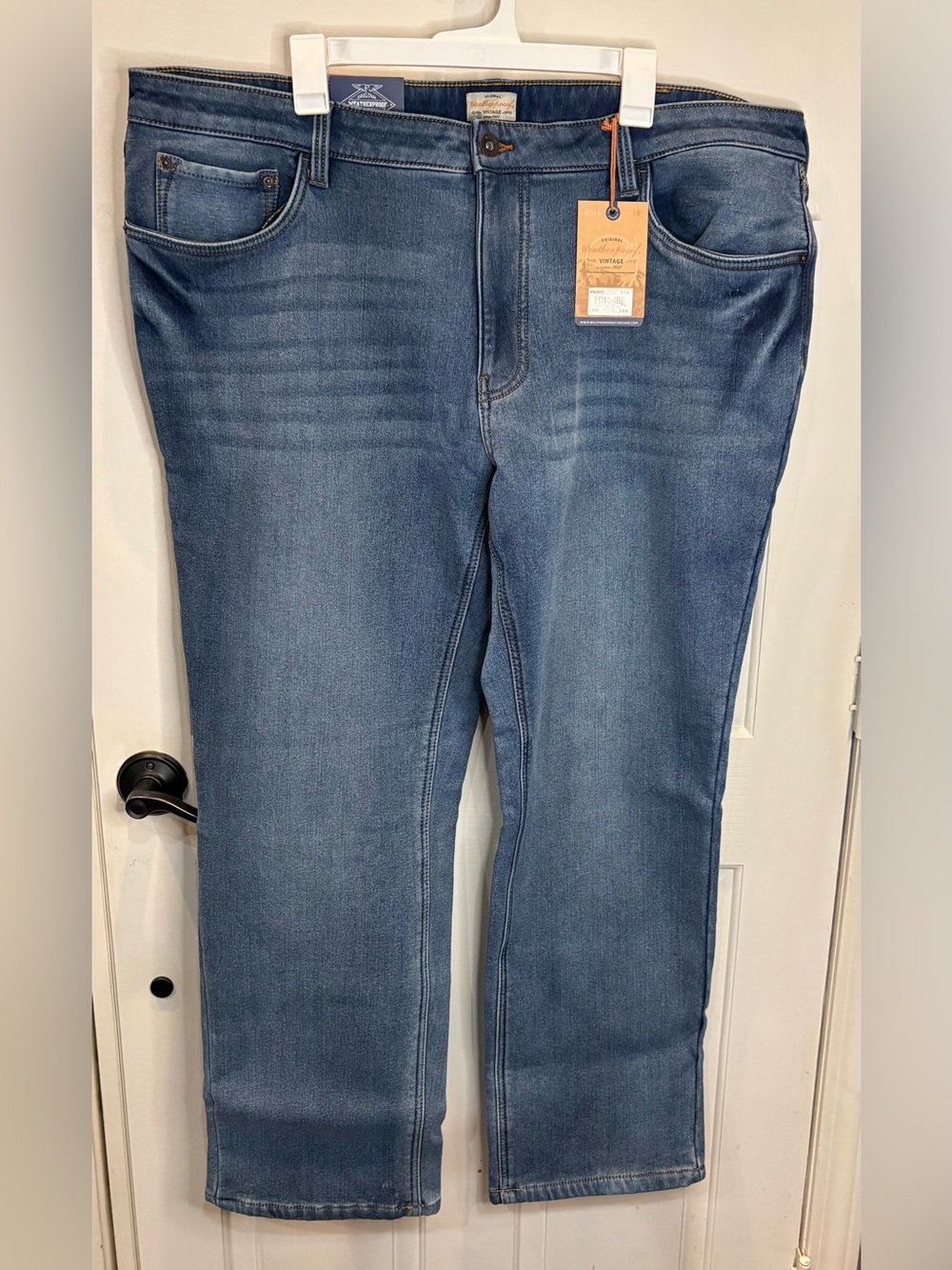Weatherproof Vintage Men's Straight Regular Fit Medium Wash Blue Denim 5-Pocket